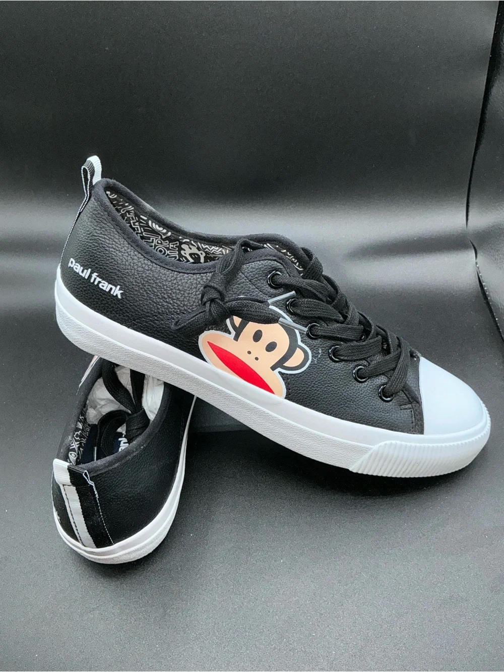 Paul Frank Julius the Monkey Black/White Lace-Up Sneaker women’s US 10 Y2K